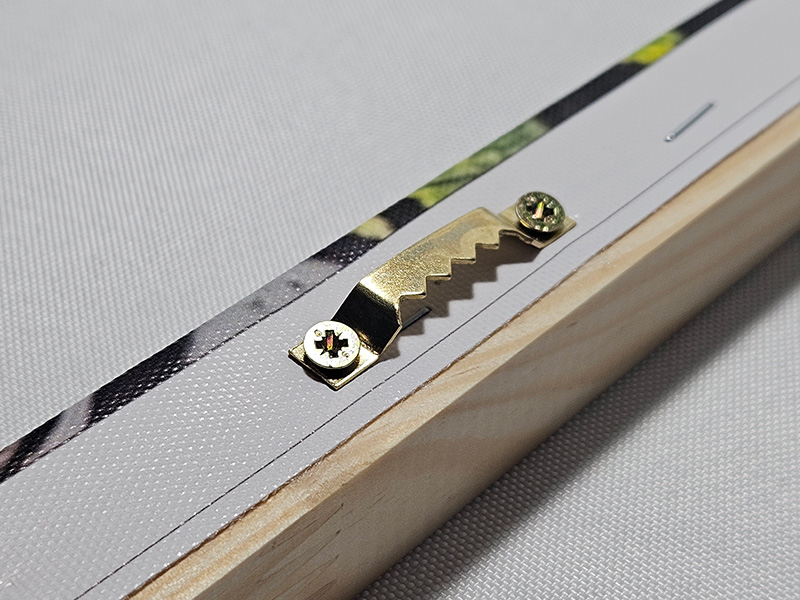 Sistem de prindere inclus