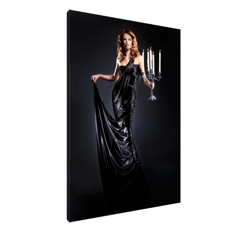 Tablou Canvas: Eleganță în lumina lumânării