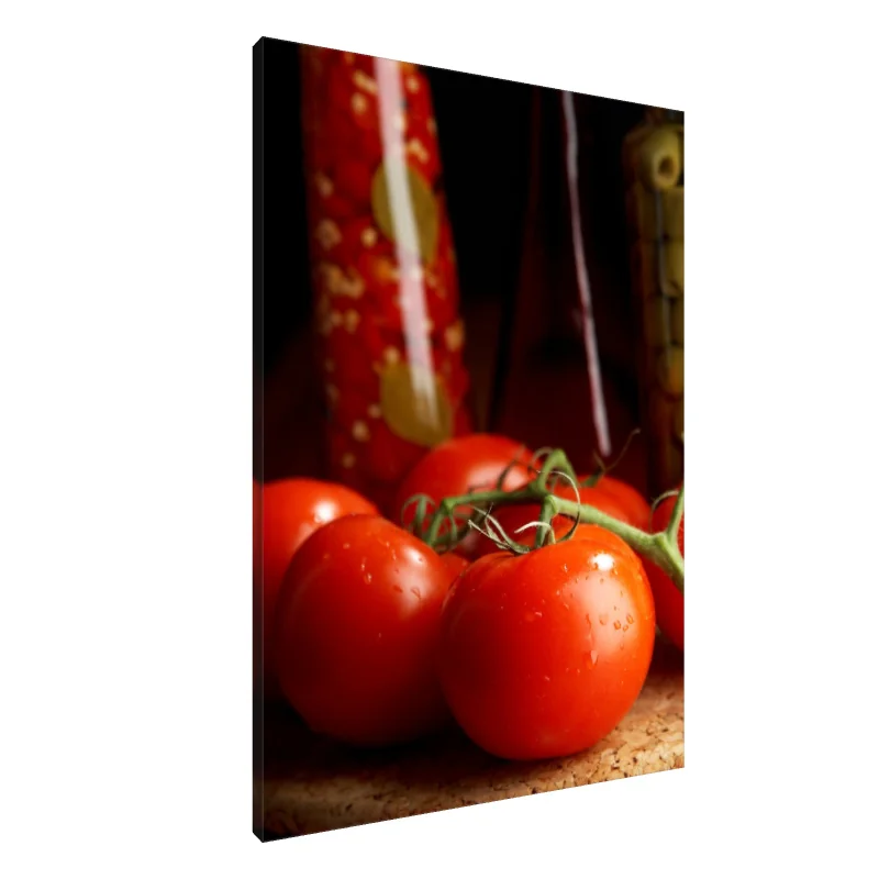 Tablou Canvas: Simfonia de roșii - Image 1