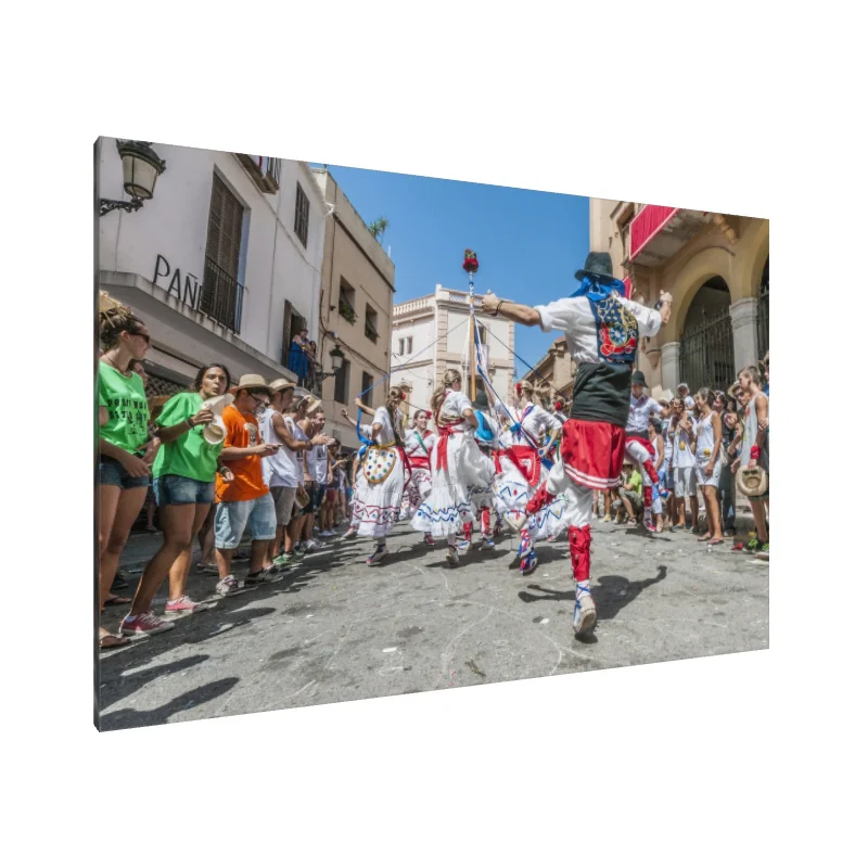 Tablou Canvas: Festival de Stradă Plin de Viață