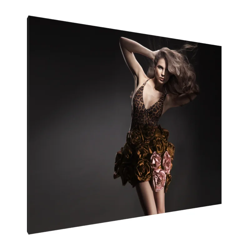 Tablou Canvas: Eleganță Sălbatică 1754590218556