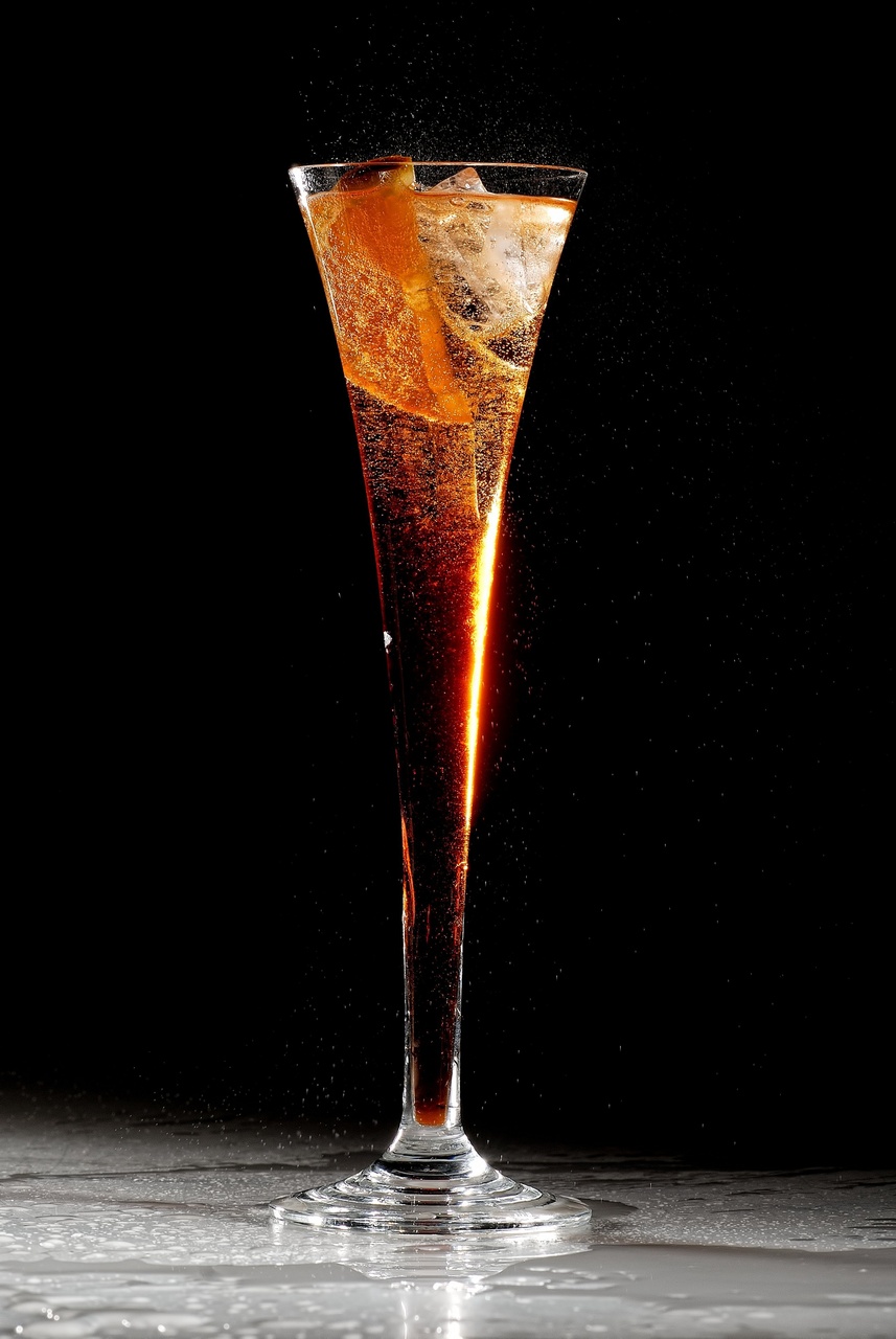 Tablou Canvas: Eleganță Eternă - Thumbnail 2