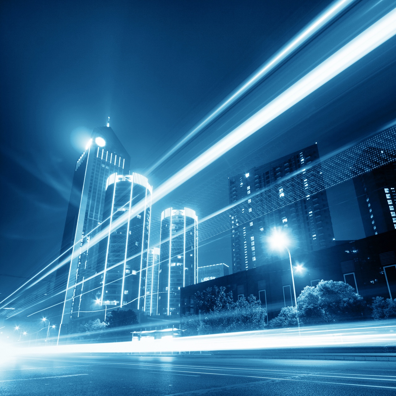 Tablou Canvas: Briza Neon: Viteză Urbană - Thumbnail 2