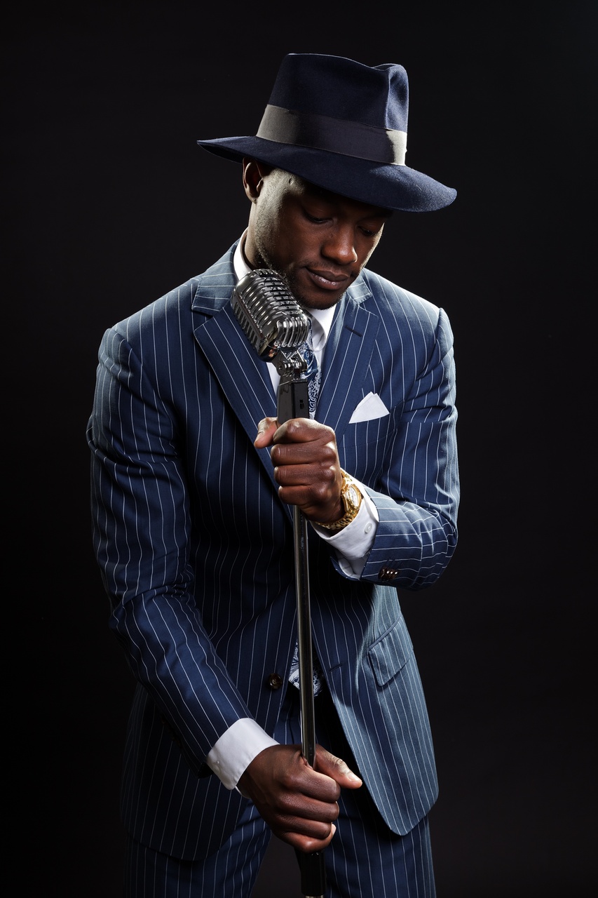 Tablou Canvas: Eleganță atemporală (1) - Thumbnail 2