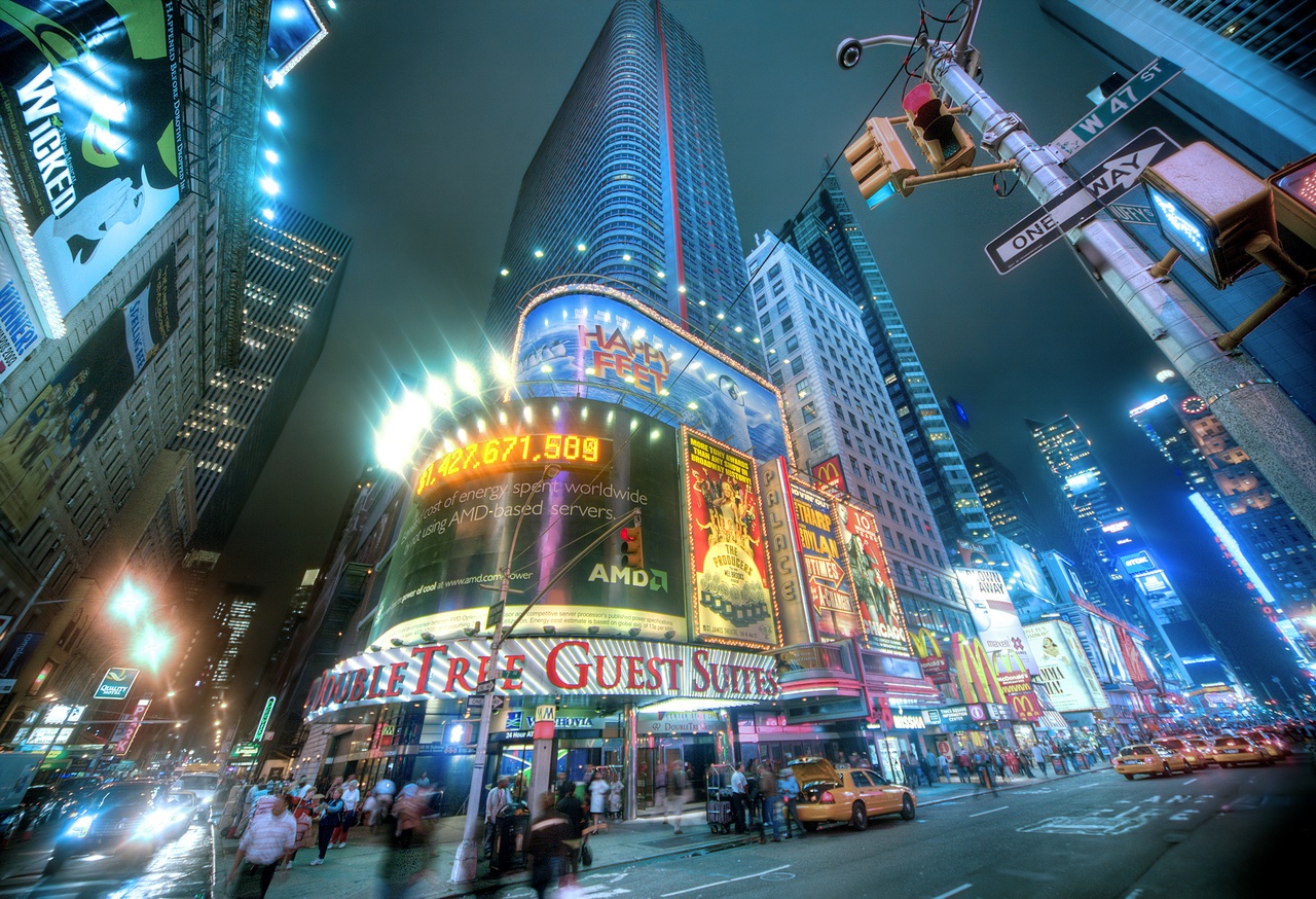 Tablou Canvas: Nopțile pline de viață din Times Square - Thumbnail 2