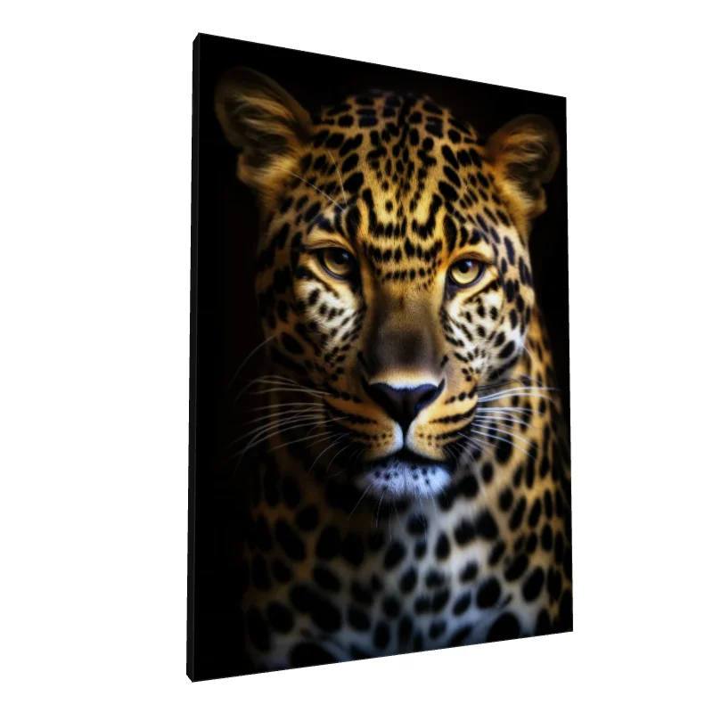 Tablou canvas: Portret Realist de Leopard în Detaliu - Image 1