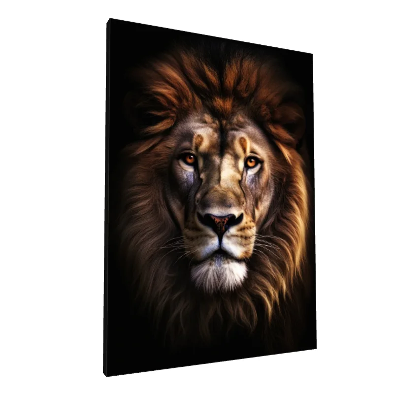 Tablou canvas: Portret Realist de Leu Regal