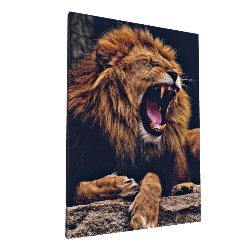 Tablou canvas: Leu Răcnind cu Măreție