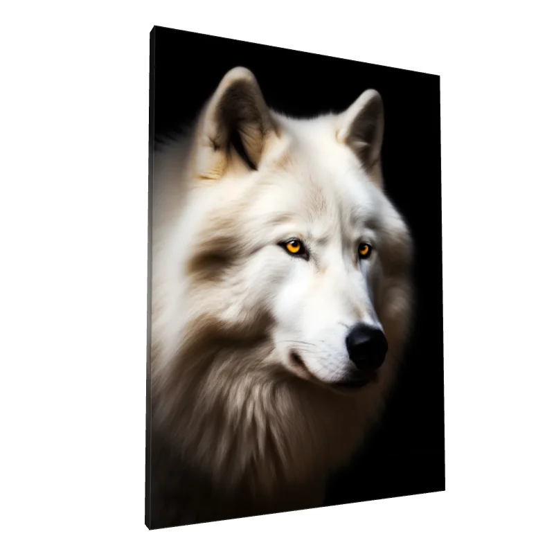 Tablou canvas: Portret Lup Alb cu Privire Pătrunzătoare (2)