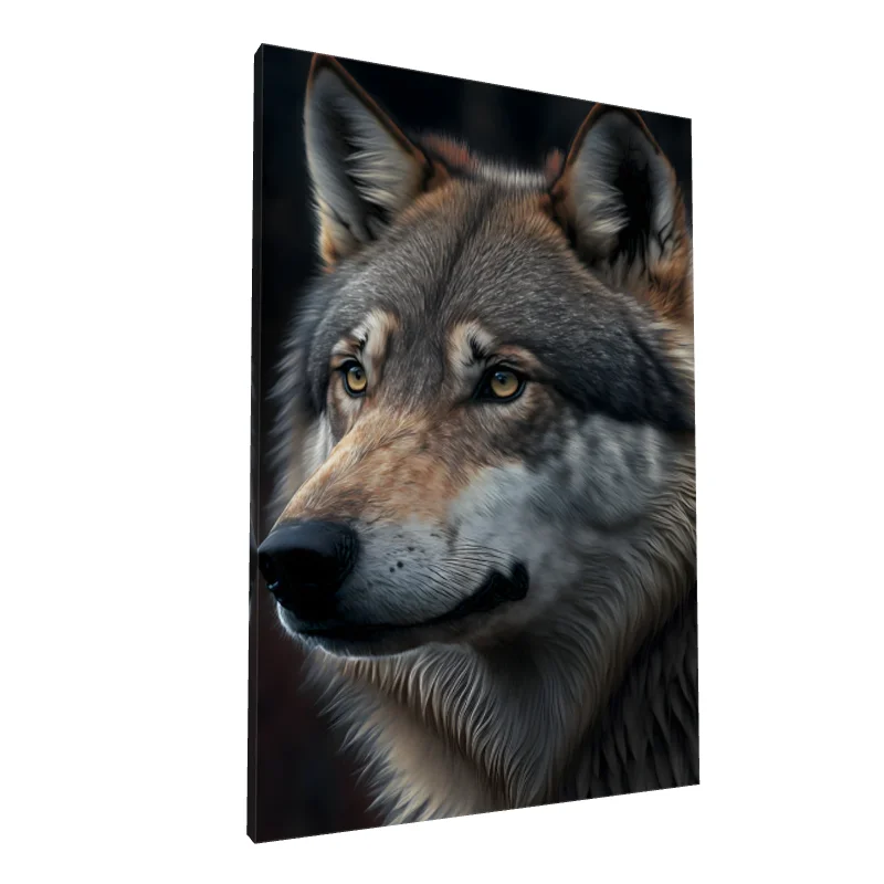 Tablou canvas: Portret Realist Lup în Detaliu