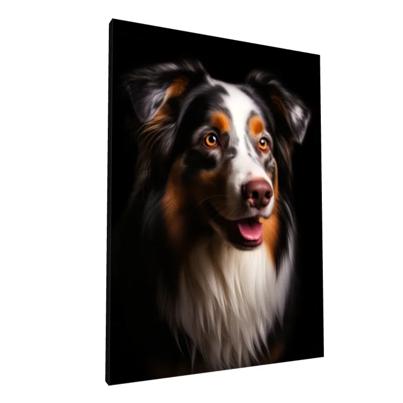 Tablou canvas: Portret Realist Câine cu Blană Tricoloră