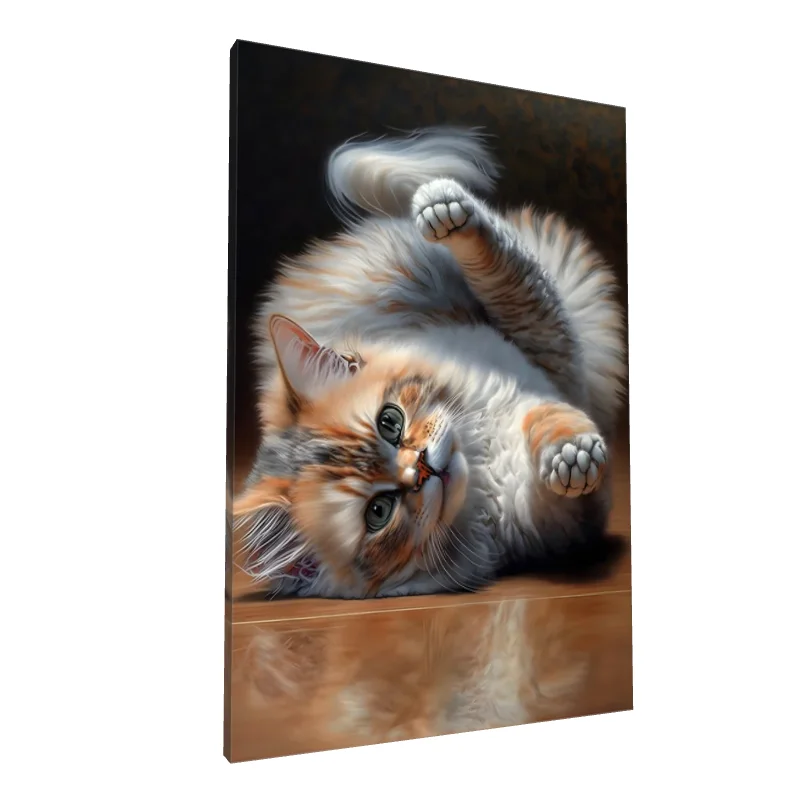 Tablou canvas: Pisică Jucăușă pe Parchet Lucios