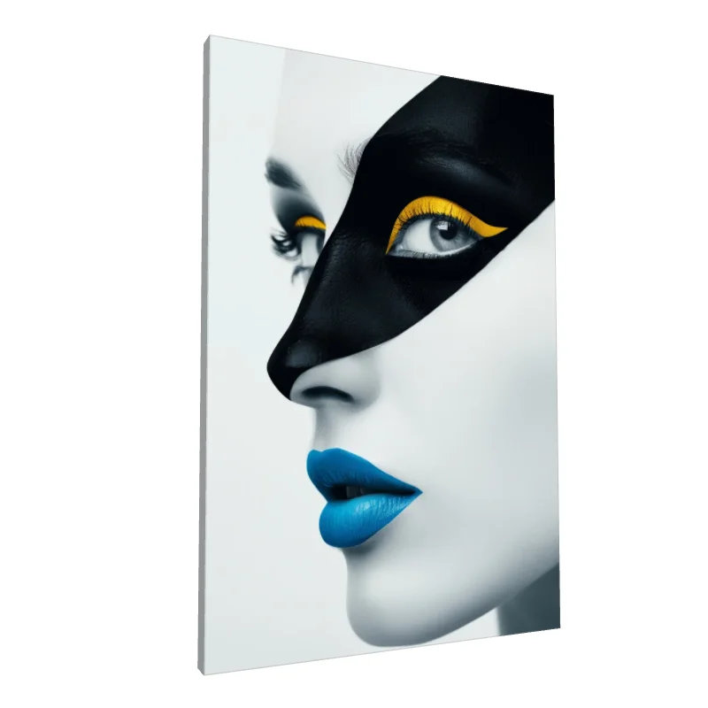 Tablou canvas: Portret Artistic cu Accente Vibrante