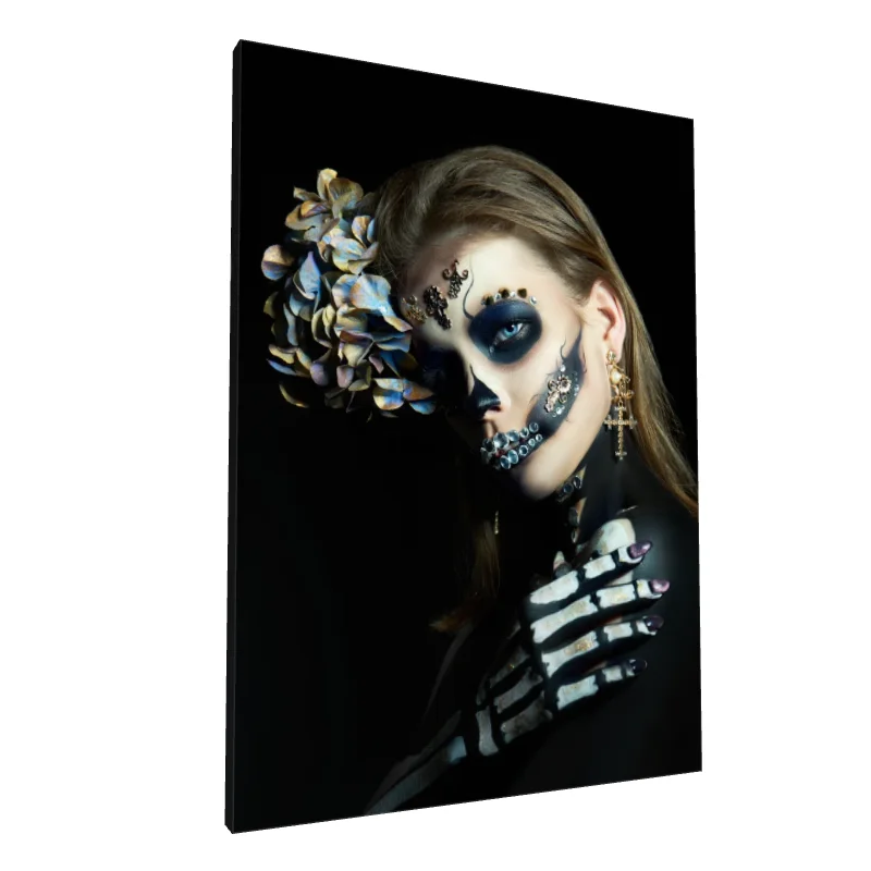 Tablou canvas: Portret Artistic cu Machiaj de Schelet