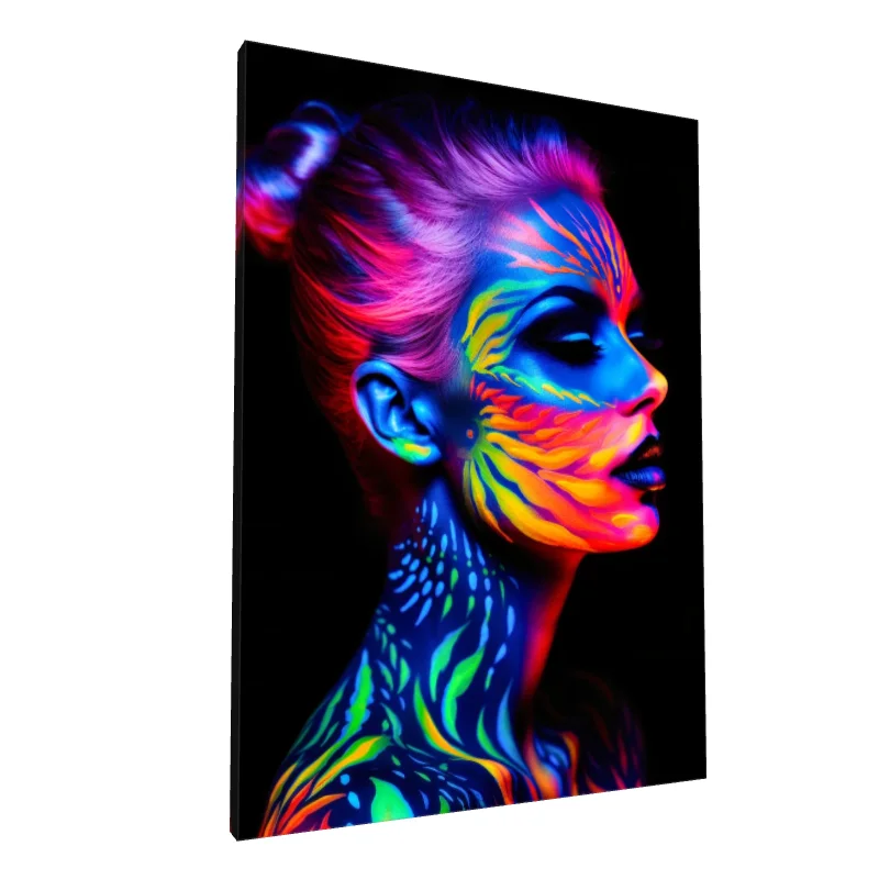 Tablou canvas: Portret Neon în Culori Vibrante