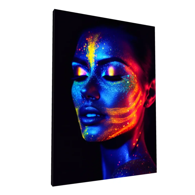 Tablou canvas: Portret Neon în Lumină UV 2