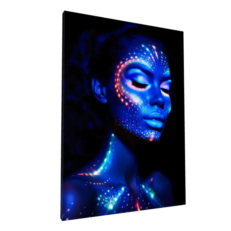 Tablou canvas: Portret Luminos în Tonuri Neon