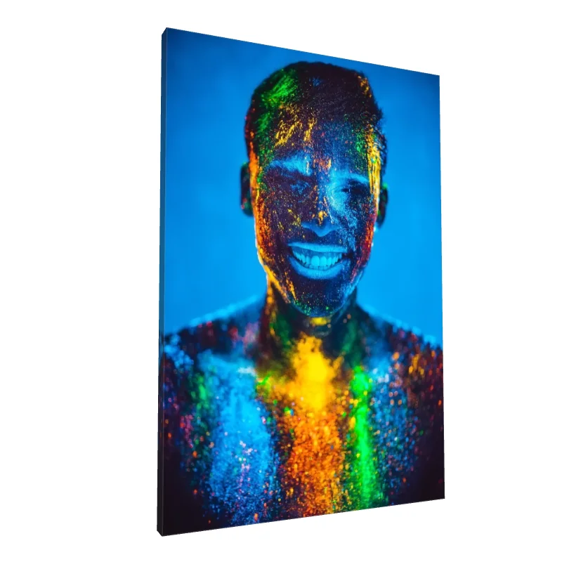 Tablou canvas: Portret Luminos cu Culori Neon