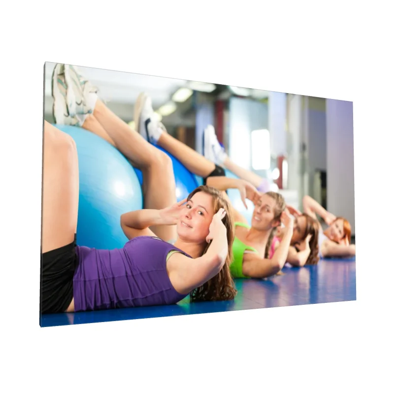 Tablou canvas: Exerciții de Fitness în Salon de Frumusețe - Image 1