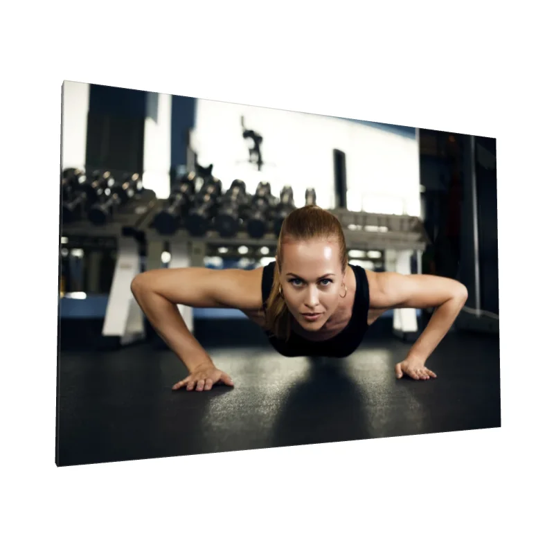 Tablou canvas: Femeie în Efort la Sala de Fitness