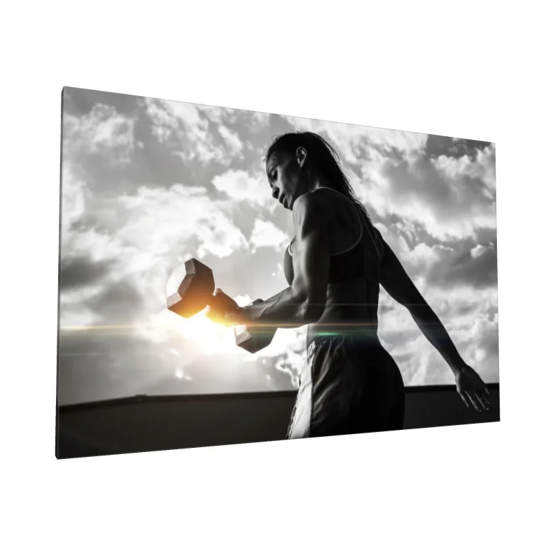 Tablou canvas: Femeie Sportivă În Contralumină