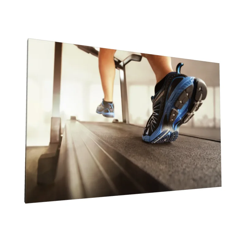 Tablou canvas: Dinamică pe Bandă în Salon de Frumusețe