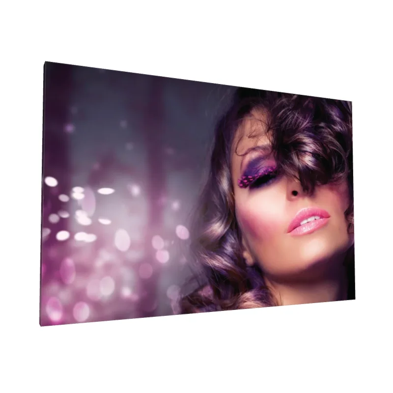 Tablou canvas: Portret Glamour În Tonuri Roz