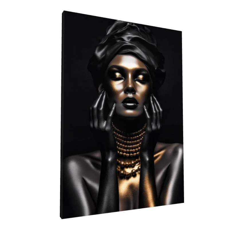 Tablou canvas: Portret Glamour cu Accente Aurii 2 - Image 1
