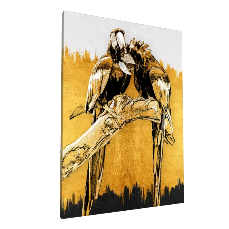 Tablou canvas: Papagali Ara pe Fundal Auriu