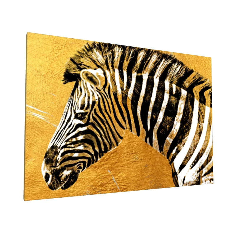 Tablou canvas: Portret de Zebră pe Fundal Auriu