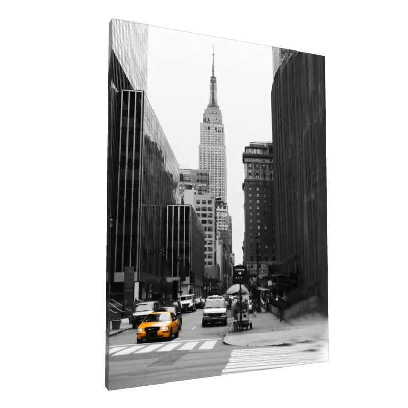 Tablou canvas: Peisaj Urban cu Taxi Galben