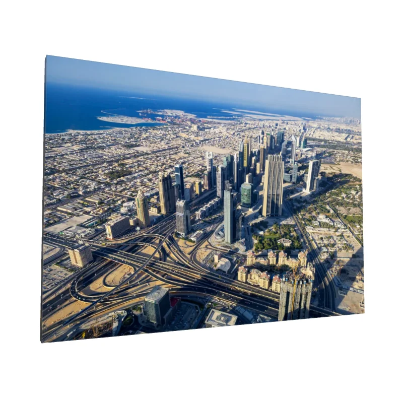 Tablou canvas: Panoramă Modernă a Orașului de Coastă - Image 1