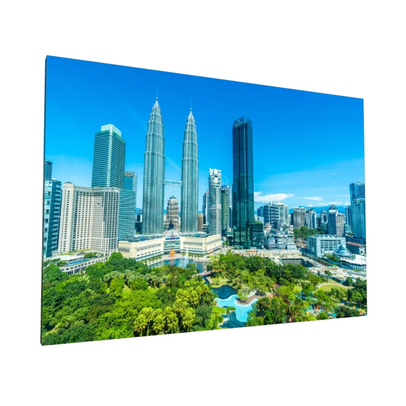 Tablou canvas: Panoramă Urbană cu Turnuri Gemene