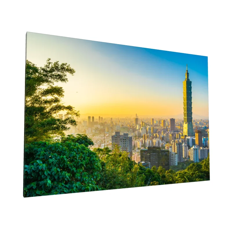 Tablou canvas: Silhouette Urbană la Apus în Taipei - Image 1