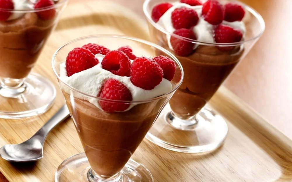 Tablou canvas: Desert de Ciocolată cu Zmeură - Thumbnail 2