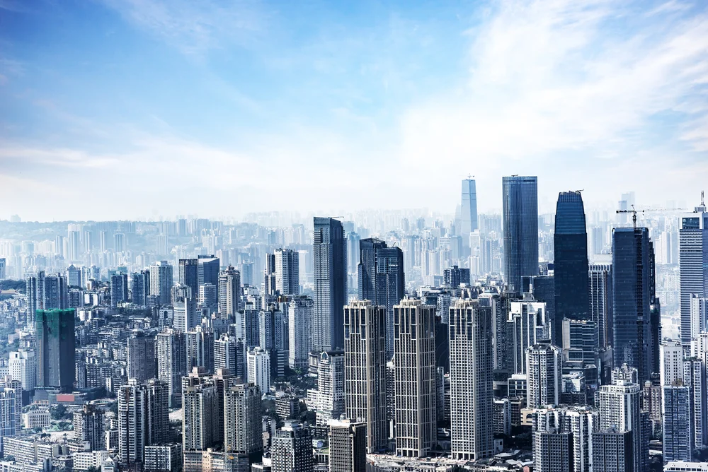 Tablou canvas: Panoramă Urbană cu Zgârie-Nori Impresionanți - Thumbnail 2