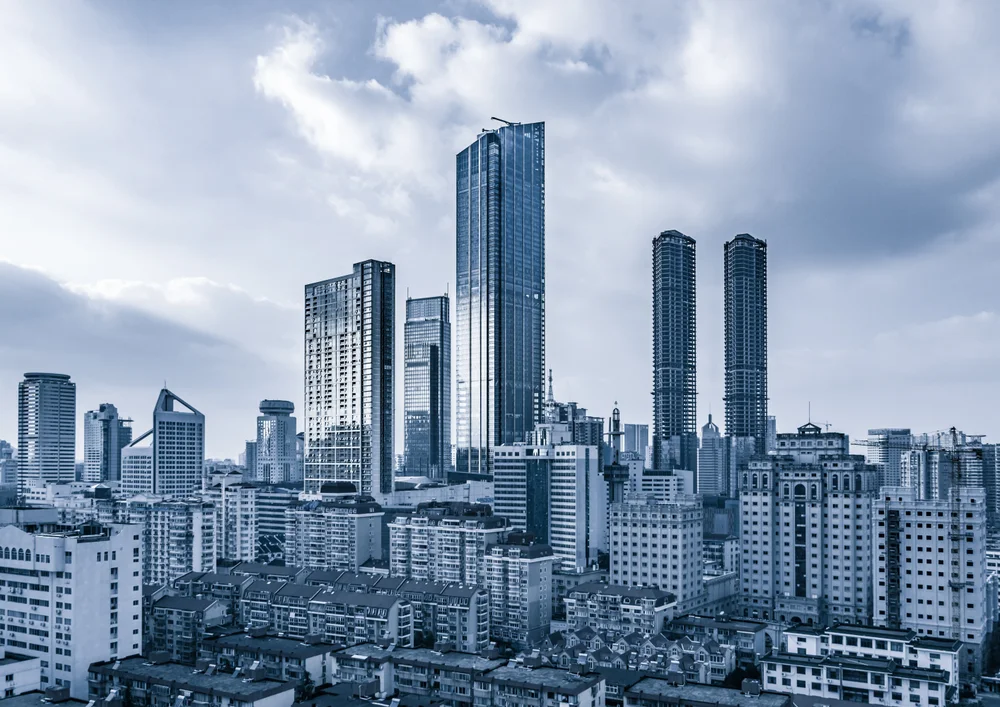 Tablou canvas: Peisaj Urban cu Zgârie-Nori în Albastru - Thumbnail 2