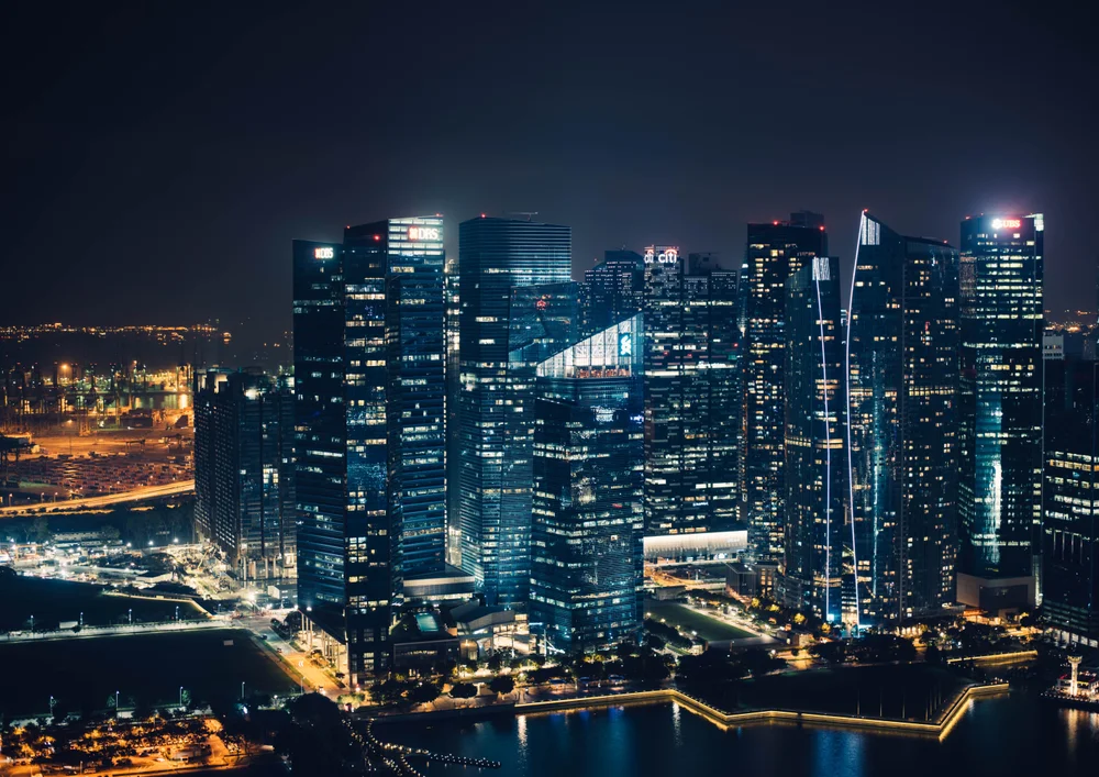 Tablou canvas: Panoramă Nocturnă a Orașului - Thumbnail 2