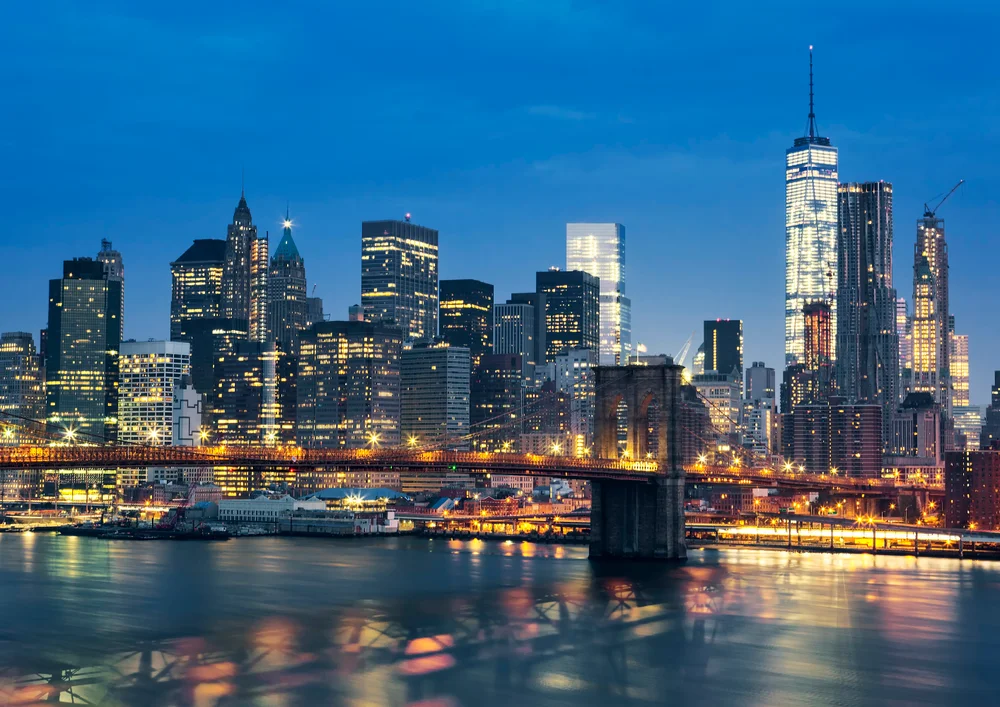 Tablou canvas: Skyline Nocturn New York cu Podul Brooklyn - Thumbnail 2